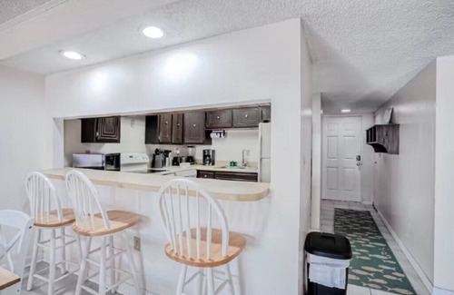 Crescent Beach Condo | Pelican Inlet C222