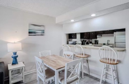 Crescent Beach Condo | Pelican Inlet C222