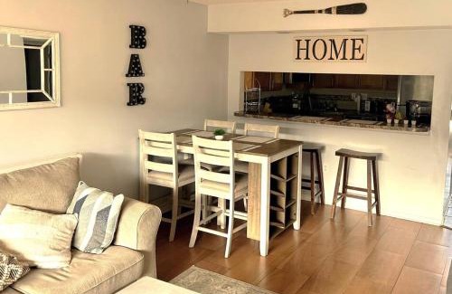 Crescent Beach Apartment | Pelican Inlet-Cozy Beach Condo!