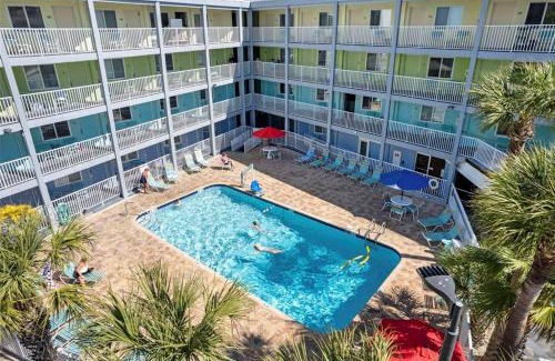 Clearwater Beach Apartment | Pelican Point on Clearwater Beach