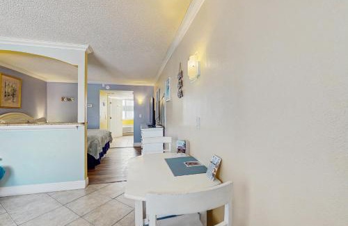 Clearwater Beach Hotel | Pelican Pointe 316
