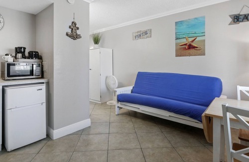 Clearwater Beach Hotel | Pelican Pointe Clearwater Beach Hotel