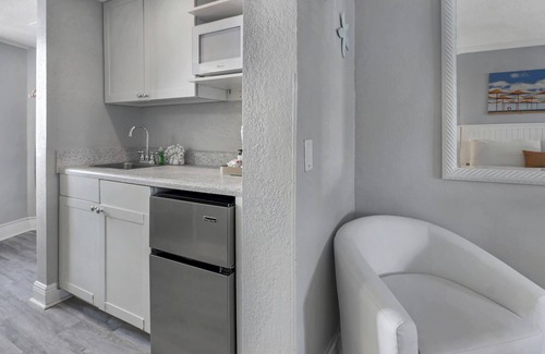 Clearwater Beach Hotel | Pelican Pointe Clearwater Beach Hotel