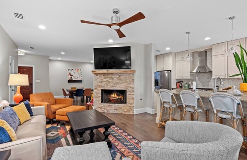 Fairhope House | Pelican's Nest Retreat in Fairhope!