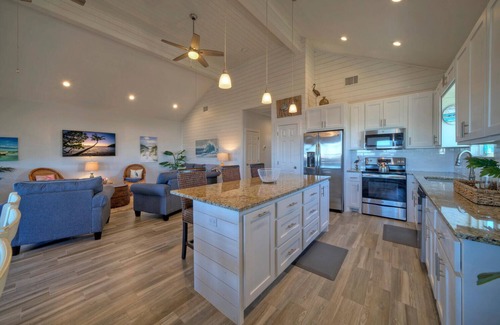 Cinnamon Shore House | Pelican's Porch by AvantStay | Private Pool, Views
