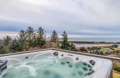 Pacific City House | Pelican Villa