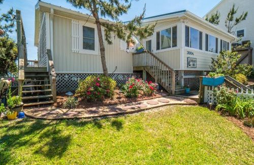 Surf City House | Pelicans Bill