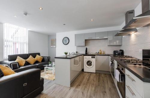 Liverpool House | Pemberton House Liverpool by Smart Corporate Stays