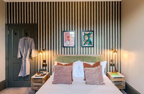 Clifton Apartment | Pembroke House I Your Apartment