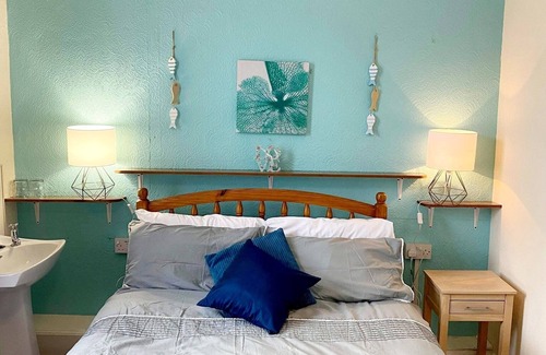 Bridlington Hotel | Pembroke Seafront B&B