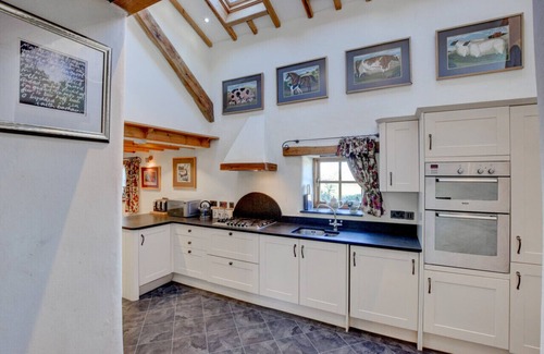 Llandudno Junction House | Pen Y Bryn Cottage - Four Bedroom House, Sleeps 8