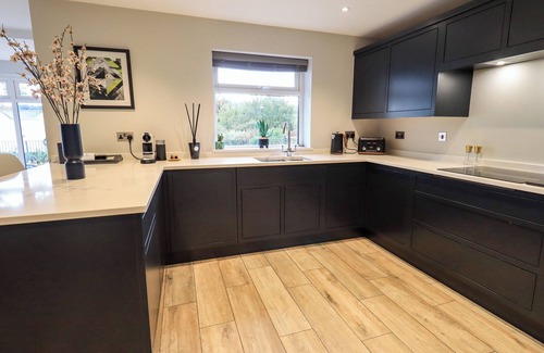 Kirkby Lonsdale Cottage | Pen-y-ghent