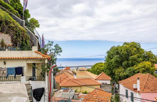 Santa Luzia House | Pena Vista Mar Funchal BY YOUR KEY MADEIRA