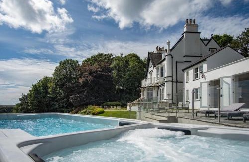 Penally House | Penally Manor - Luxurious Manor House - Tenby