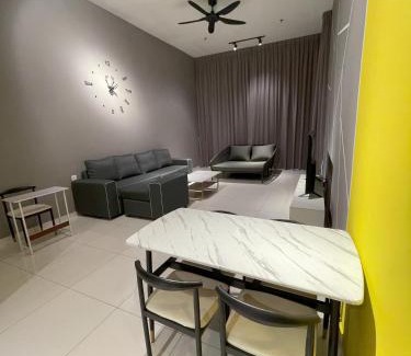 George Town Apartment | Penang Georgetown KT Home for 8 pax
