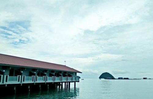 Kuah Hotel | Penarak Bamboo Beach Motel