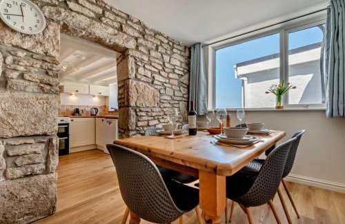 Pendeen House | Pendeen Watch Cottage