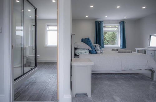 Amroth House | Pendeilo Villa - 5 Bedroom Holiday Home - Amroth