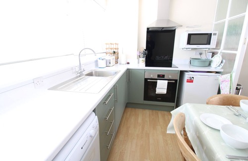 Cowes Ski Chalet | Penderic, Isle of Wight