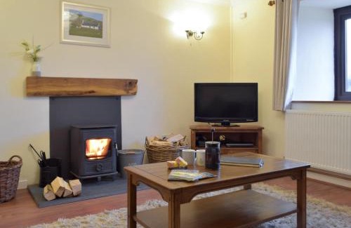 Crymych House | Pengelli Cottage