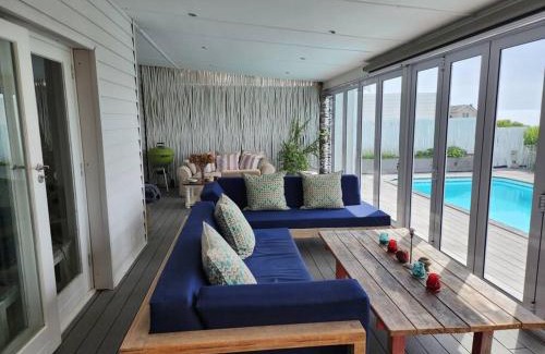 Grotto Bay House | Penguin's at Sea