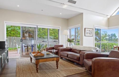 Culburra Beach Villa | Penguins Rest