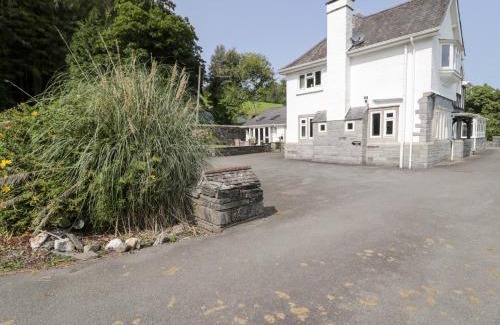 Llanrwst House | Pengwern Bach