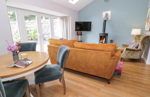 Llanrwst House | Pengwern Bach