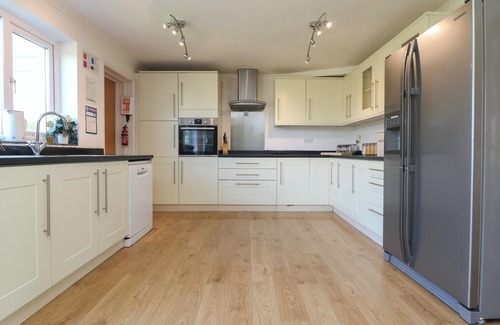 Saint Gennys Cottage | PENHAVEN, pet friendly, country holiday cottage in Crackington Haven