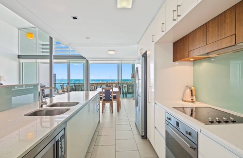 Airlie Beach Apartment | Peninsula Airlie Beach