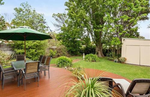 Tootgarook House | Peninsula Holiday Cottage 10 minutes walk to the beach