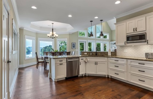 West Union House | Peninsula Sunset View of Keowee