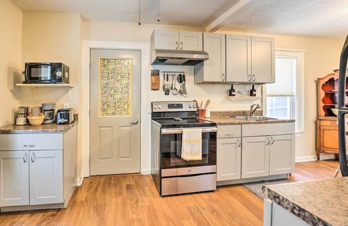 Penn Yan House | Penn Yan House Rental - Close to Wineries!