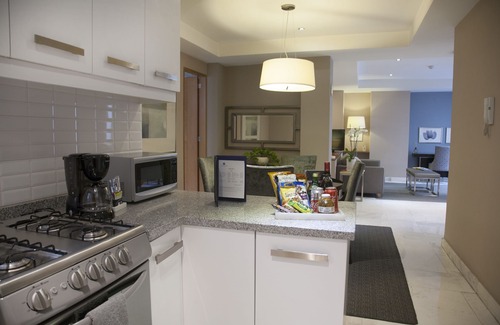 Benito Juarez Apartment | Pennsylvania Suites