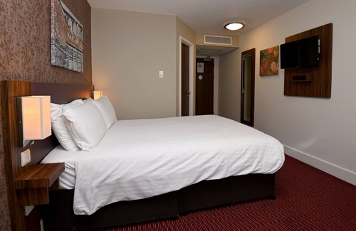 Whitby Hotel | Penny Hedge, Whitby by Marston's Inns