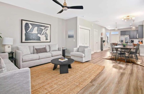 North Charleston House | Penny Lane/Park Circle/15m dwtn CHS