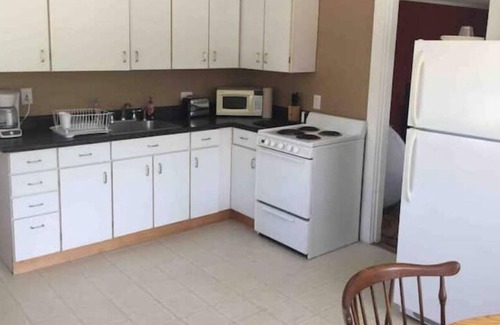 Kennebunk Apartment | Penny Lane
