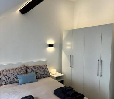 Kington Apartment | Penny Red apartment in Kington