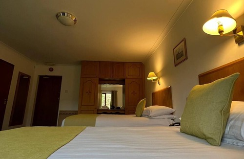 Llanrhystud Hotel | Penrhos Park