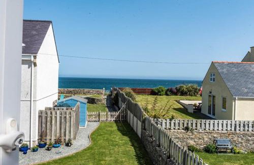 Cemaes Bay House | Penrhyn Cottage