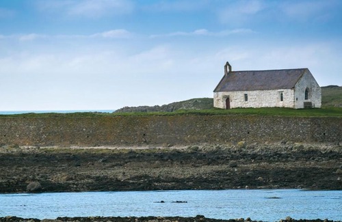 Ty Croes House | Penrhyn Isaf Dau