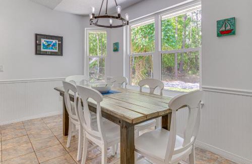 Ono Island House | Pensacola Home with Large Yard 4 Mi to Beach