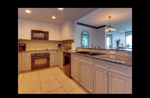 Pensacola Beach Condo | PensacolaBeachLuxuryCondoRental~1206T5~NauticalBrees~StunningSunsetsWillSleep10!