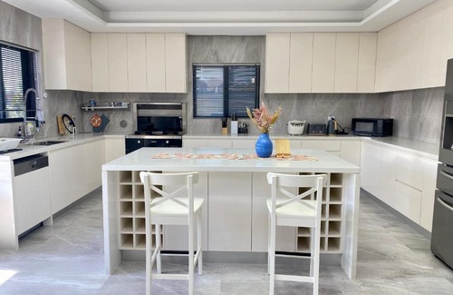 Penshurst House | Penshurst Guest House