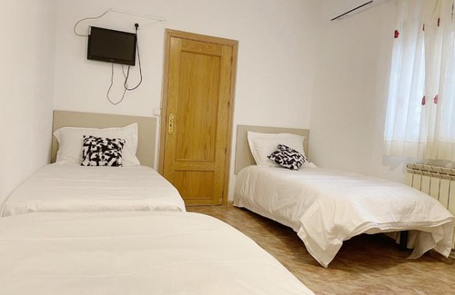 Alcobendas House | Pensión el Carmen
