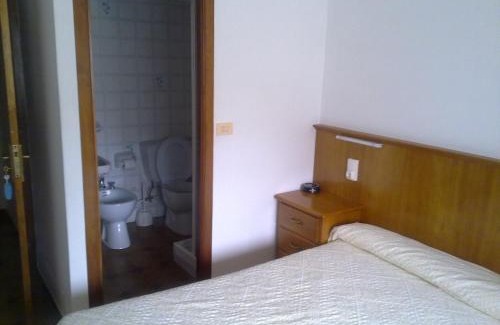Boiro House | Pensión Los Trillizos