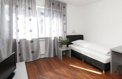 Neckarsulm House | Pension Arkade