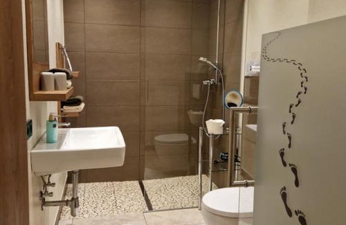 Thumersbach Bed & Breakfast | Pension Claudia Zell am See