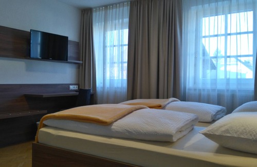 Schallmoos House | Pension Elisabeth - Rooms & Apartments