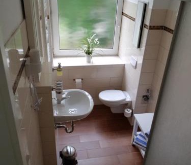 Schmarl House | Pension Fischerjung